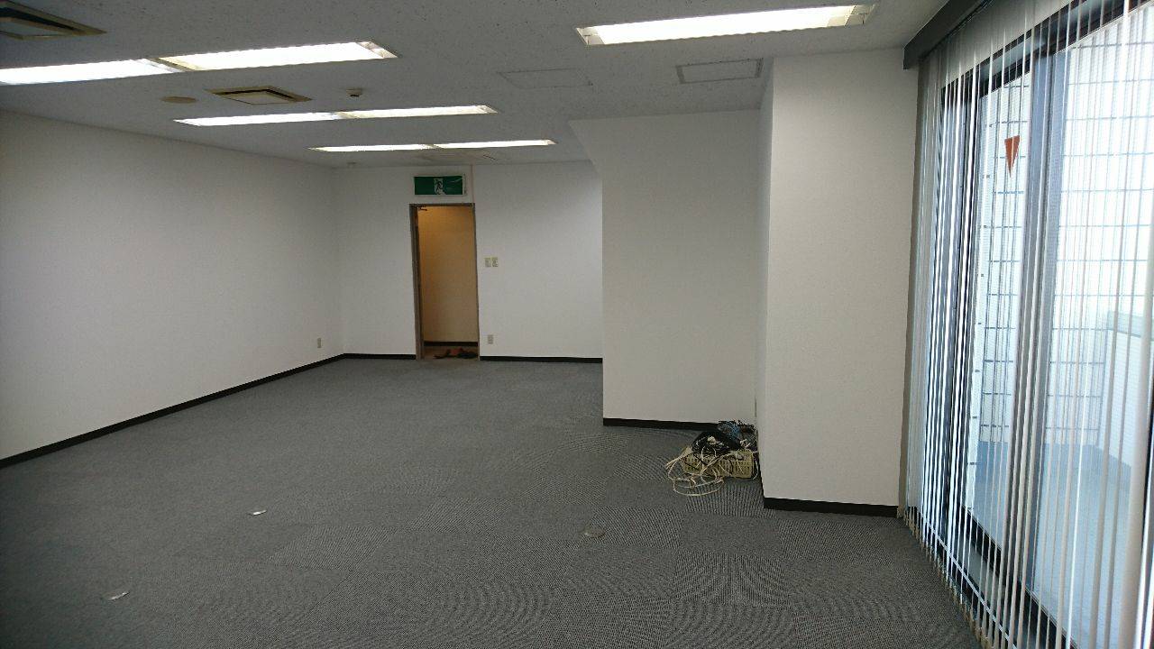 クロス、カーペットタイル施工完了 クロス、カーペットタイル施工完了